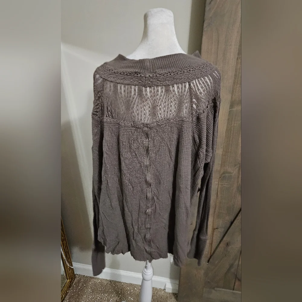 FREE PEOPLE SpringValley Waffle Knit Lace Boho LongSleeve Top.Taupe Gray. SM